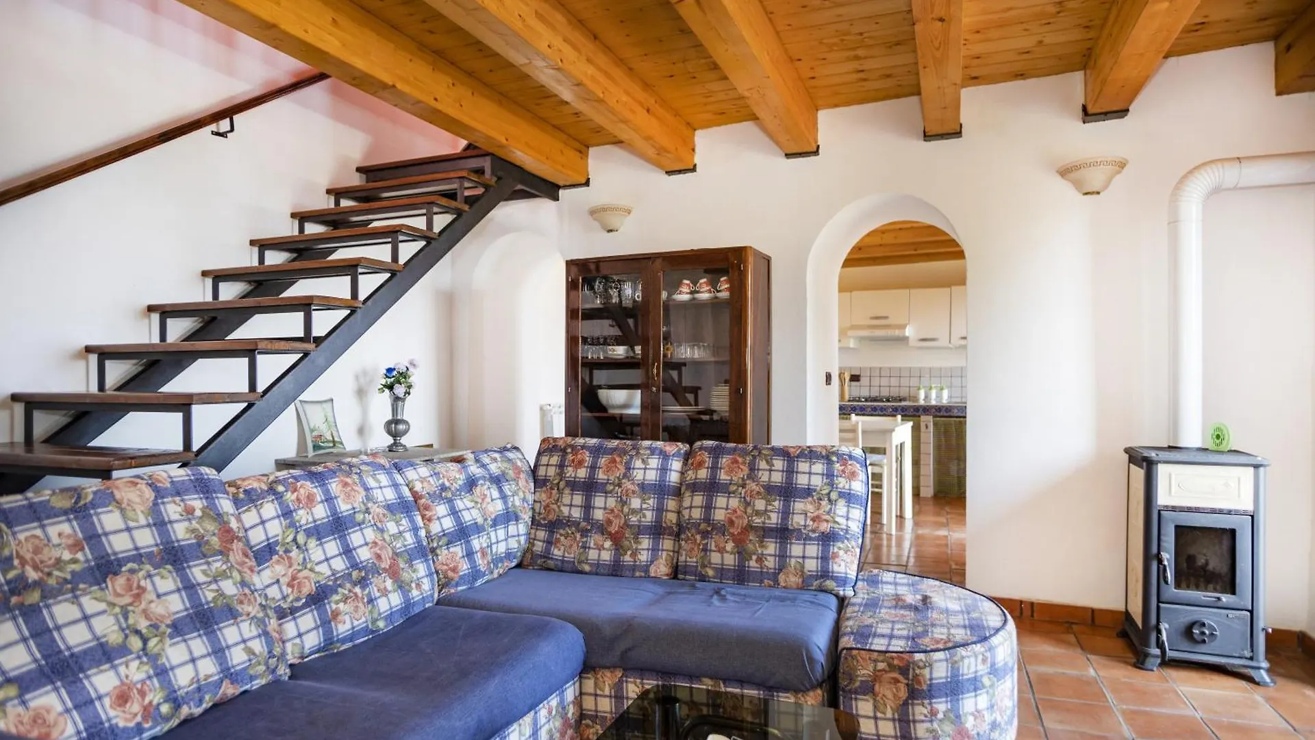 Rustico E Cottage Casale Gioiosa Marea 0*,