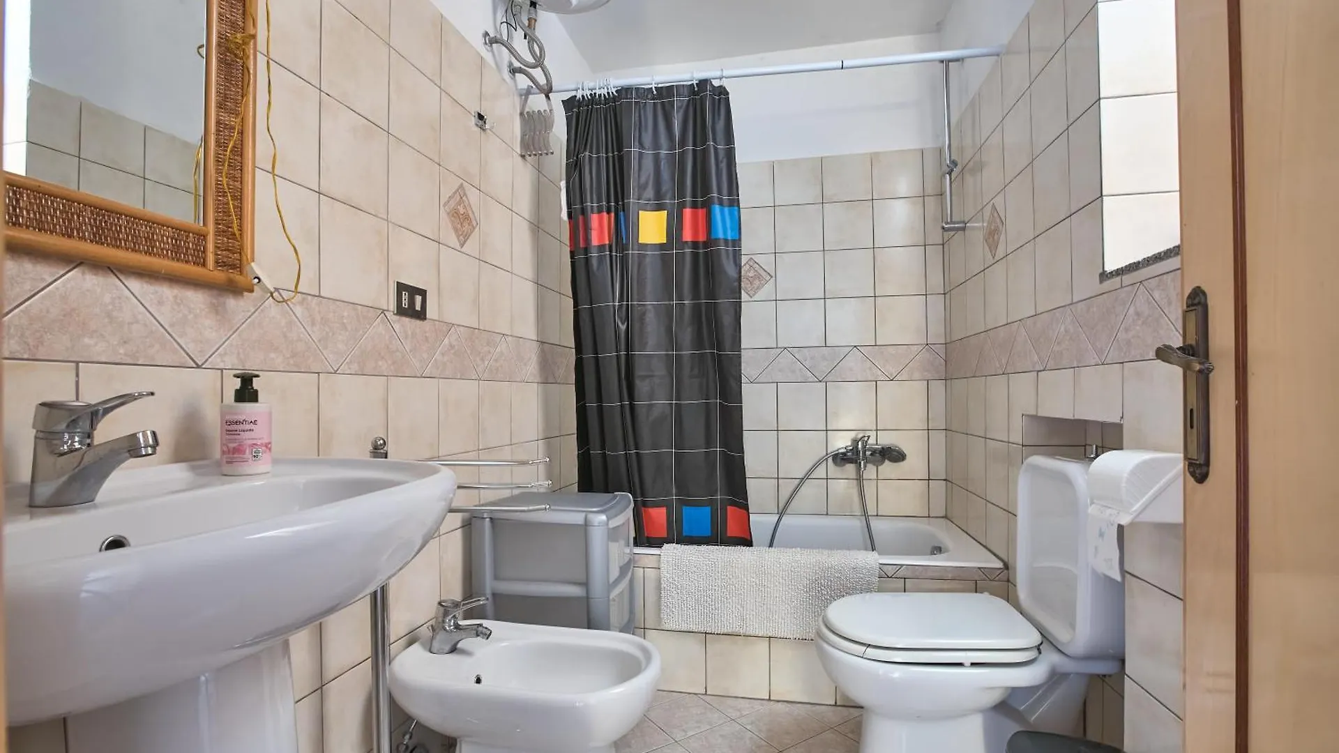 Apartment Rustico E Cottage Casale Gioiosa Marea Italy